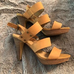 Franco Sarto leather Mulan sandal